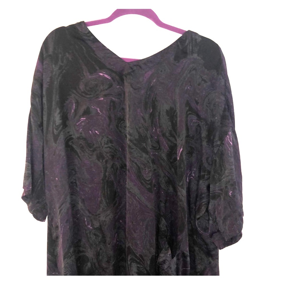 Melissa McCarthy top